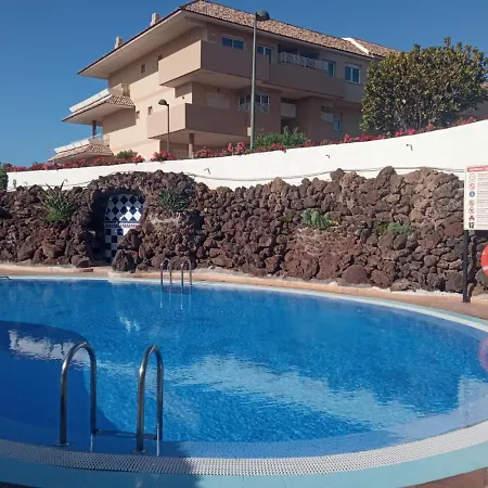 Lovely 2-bed In Amarilla Golf San Miguel de Abona